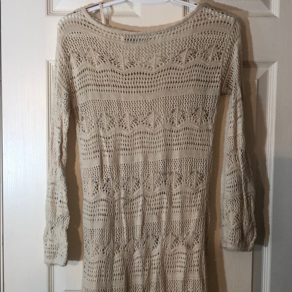 Old Navy White/ Cream Crochet Dress - Picture 3 of 5